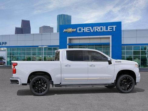 New 2026 Chevrolet Silverado 1500 High Country w/ Technology Package AWD/4WD image 29