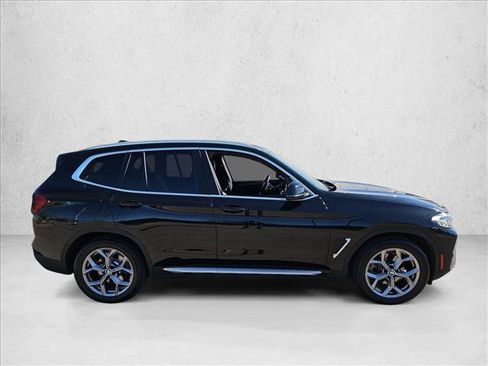 Used 2024 BMW X3 sDrive30i w/ Premium Package RWD image 4