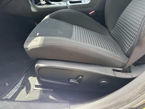 Used 2022 Dodge Charger R/T RWD image 16