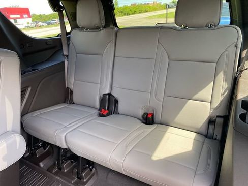 New 2026 GMC Yukon Elevation w/ Elevation Premium Package AWD/4WD image 22