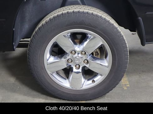 Used 2019 RAM 1500 Express w/ Express Value Package AWD/4WD image 39