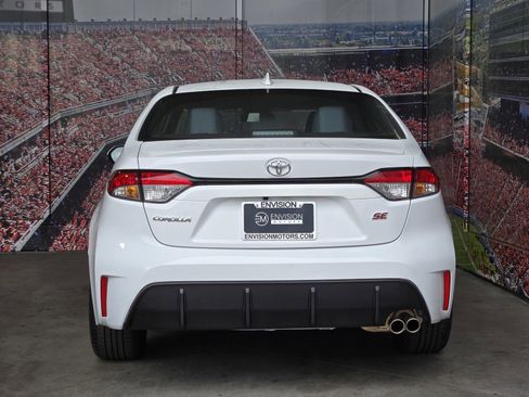Certified 2025 Toyota Corolla SE image 7