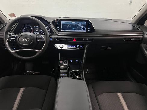 Used 2023 Hyundai Sonata SEL FWD image 12