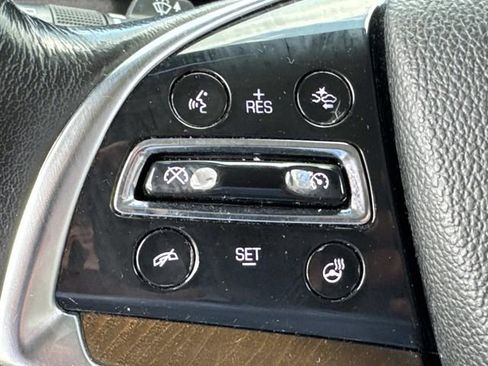 Used 2019 Cadillac Escalade Luxury AWD/4WD image 33
