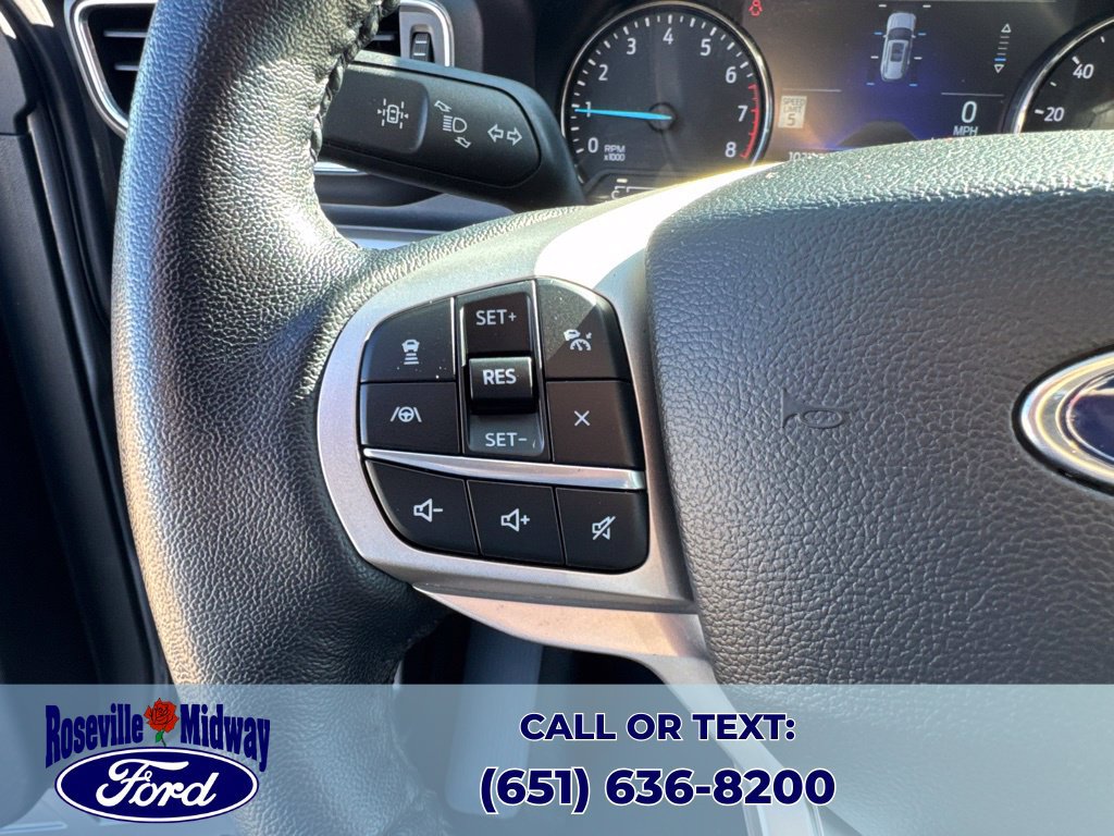 Used 2022 Ford Explorer XLT w/ Equipment Group 202A AWD/4WD image 18