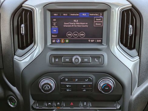 Used 2024 Chevrolet Silverado 1500 W/T image 17