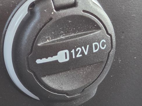 Used 2023 Jeep Wrangler Unlimited Sport AWD/4WD image 16