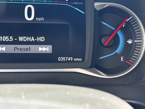 Used 2021 Honda Pilot Touring image 27