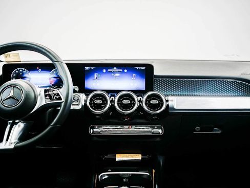 Certified 2026 Mercedes-Benz GLB 250 image 13