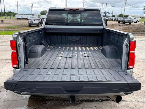 Used 2025 Chevrolet Silverado 2500 High Country w/ High Country Premium Package AWD/4WD image 37