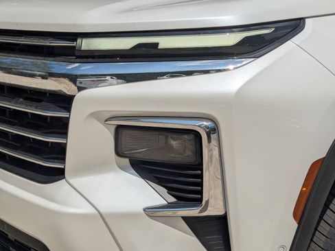 New 2025 Chevrolet Traverse LT w/ Enhanced Driving Package image 19