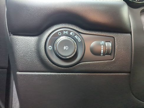 Used 2022 Dodge Durango SRT AWD/4WD image 21