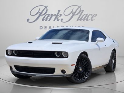 Used 2023 Dodge Challenger SXT w/ Blacktop Package
