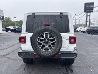 Used 2024 Jeep Wrangler Unlimited Sahara w/ Technology Group AWD/4WD video 4