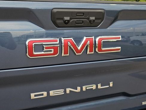 New 2026 GMC Sierra 2500 Denali w/ Denali Reserve Package AWD/4WD image 7