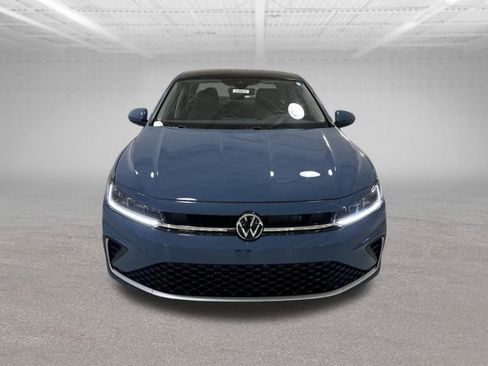 New 2026 Volkswagen Jetta SE FWD image 2