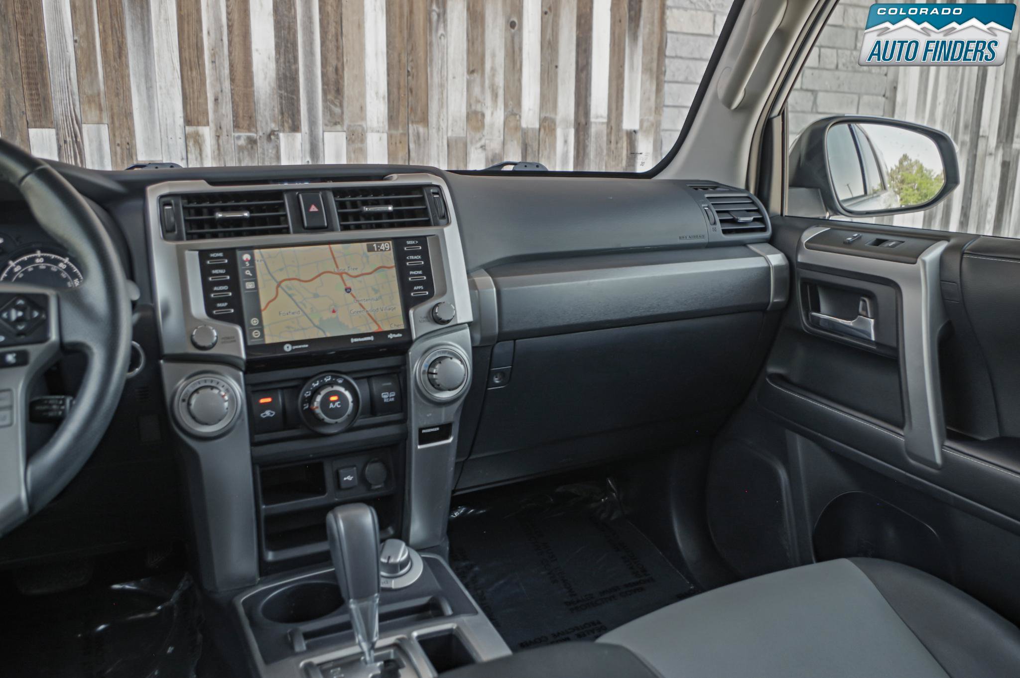 Used 2020 Toyota 4Runner SR5 Premium AWD/4WD image 17