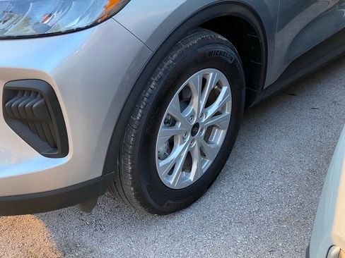 Used 2024 Ford Escape Active FWD image 4