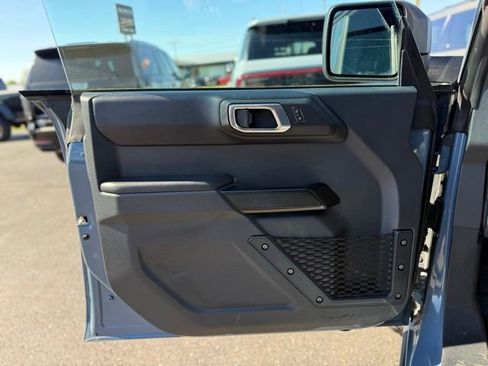 Used 2025 Ford Bronco Badlands AWD/4WD image 12