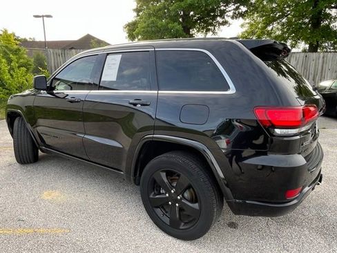 Used 2015 Jeep Grand Cherokee Altitude AWD/4WD image 4
