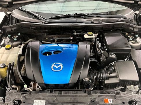 Used 2013 MAZDA MAZDA3 i Touring FWD image 11