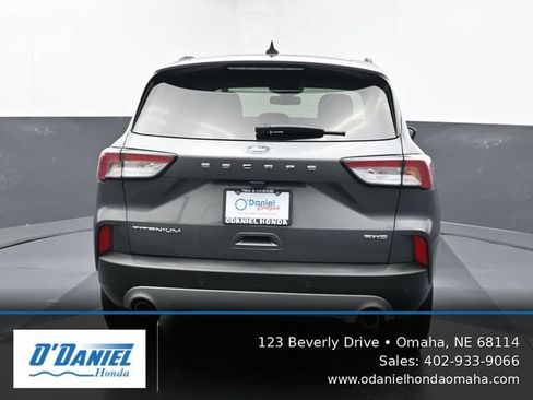 Used 2022 Ford Escape Titanium AWD/4WD image 5