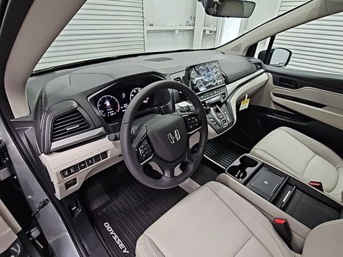 New 2026 Honda Odyssey EX-L image 11