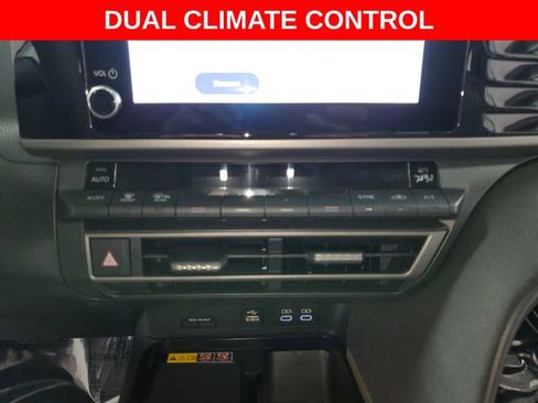 Used 2025 Toyota Camry LE image 20