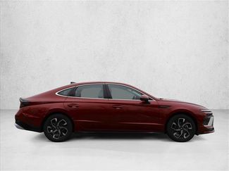 Certified 2025 Hyundai Sonata SEL FWD video 4