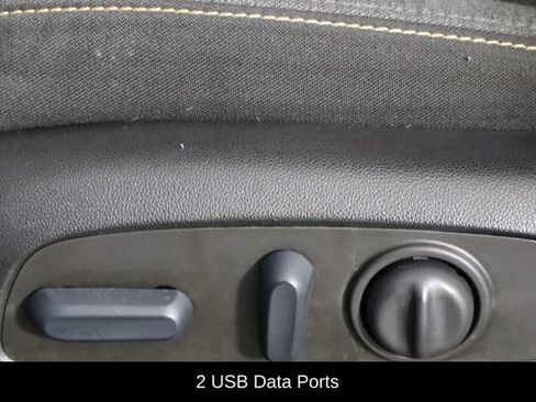 Used 2022 Chevrolet Equinox LT AWD/4WD image 23