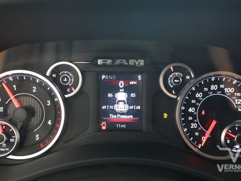 New 2026 RAM 3500 Tradesman AWD/4WD image 20