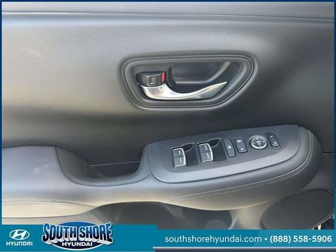 Used 2024 Honda HR-V EX-L image 16