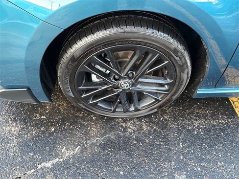 Used 2025 Toyota Camry SE image 16