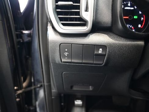 Used 2019 Kia Sportage LX AWD/4WD image 24