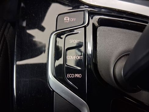 Used 2021 BMW X3 sDrive30i image 18