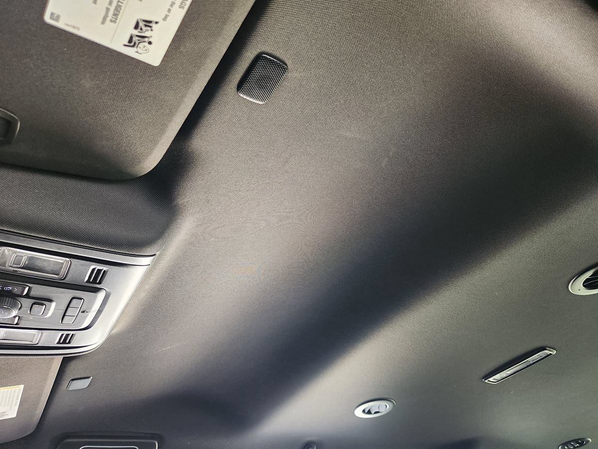 Used 2022 Chevrolet Tahoe LT w/ Luxury Package RWD image 32