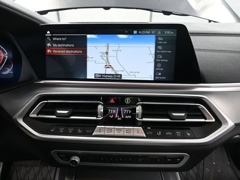 Used 2023 BMW X5 xDrive40i AWD/4WD image 33