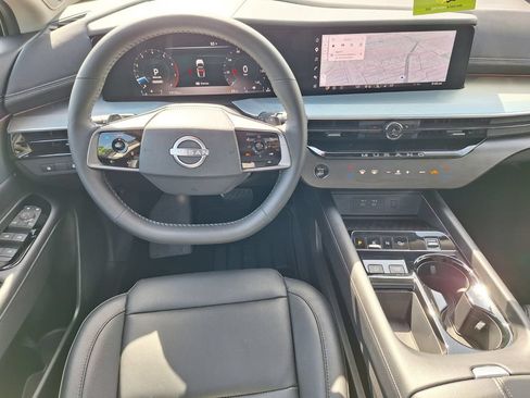 Used 2025 Nissan Murano SL AWD/4WD image 24