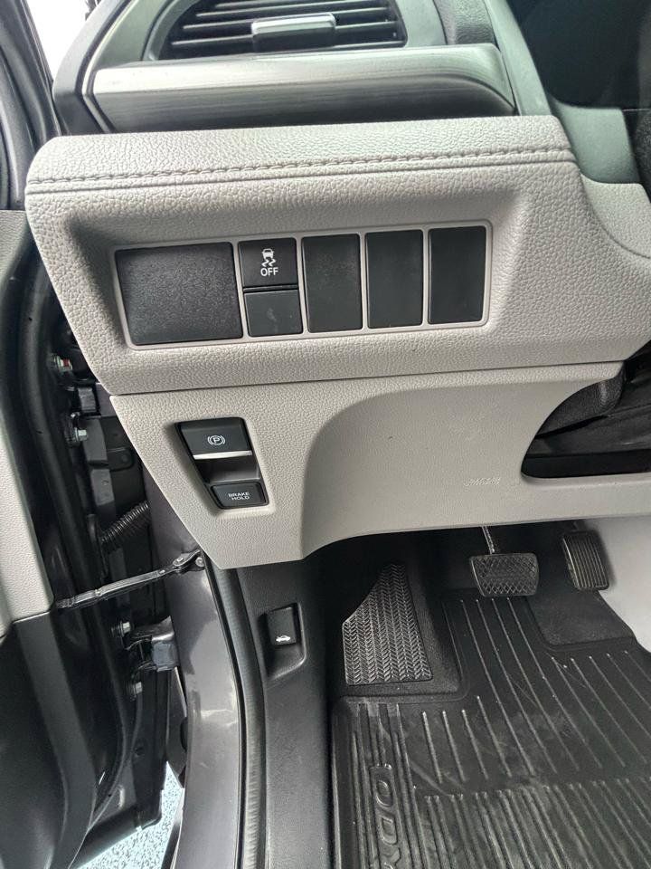 Used 2020 Honda Odyssey LX image 7