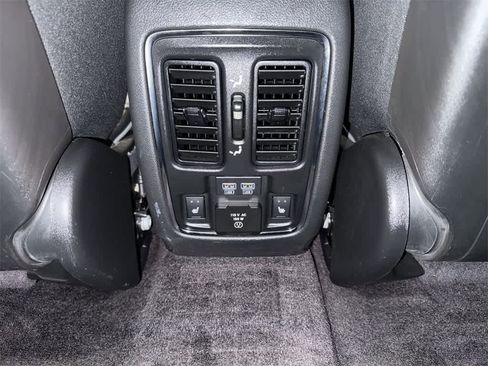 Used 2019 Jeep Grand Cherokee Overland image 33