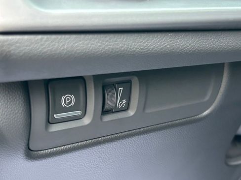 Used 2025 Cadillac XT4 Sport w/ Cold Weather Package image 62