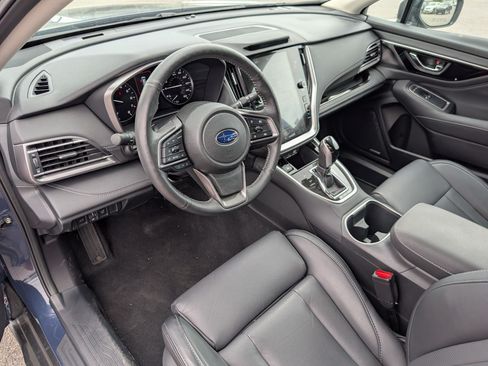 Used 2025 Subaru Outback Limited XT AWD/4WD image 12