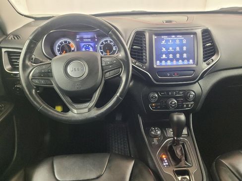 Used 2019 Jeep Cherokee Trailhawk w/ Cold Weather Group AWD/4WD image 22