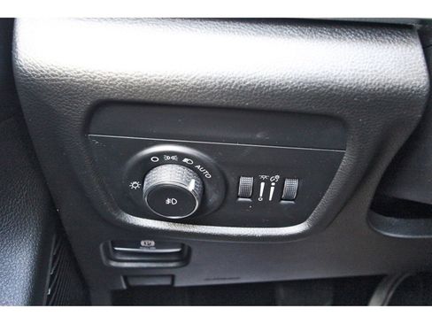 Used 2021 Jeep Grand Cherokee L Overland w/ Advanced Protech Group III AWD/4WD image 19