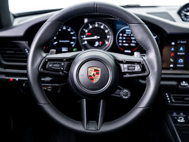 Certified 2024 Porsche 911 Carrera T RWD image 13