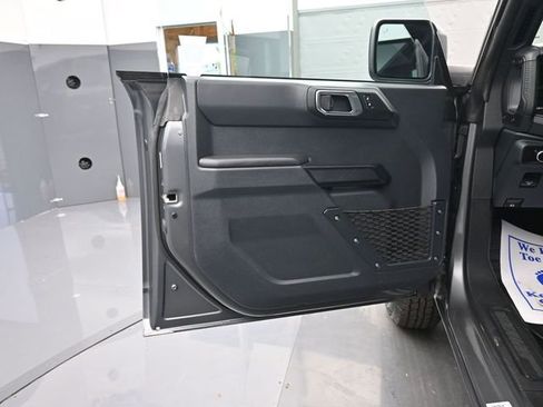 Used 2025 Ford Bronco Big Bend image 10