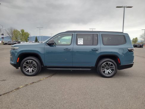 New 2026 Jeep Grand Wagoneer 4WD image 11