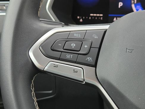 Certified 2023 Volkswagen Tiguan SE image 26