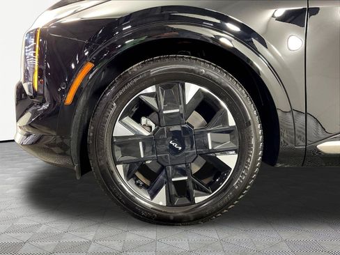 Certified 2026 Kia Sportage SX FWD image 34