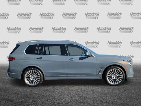 Used 2026 BMW X7 xDrive40i w/ Executive Package AWD/4WD image 11